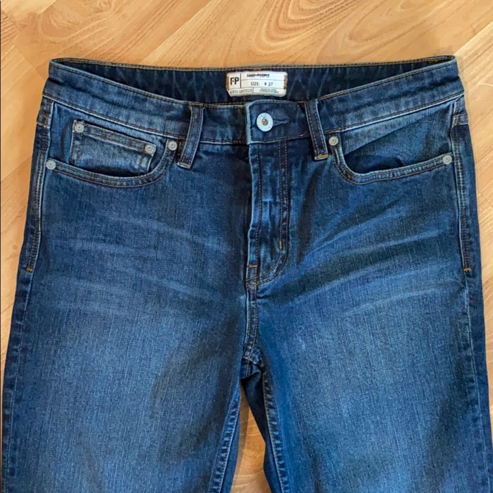 Free People straight leg jeans size 27 NWOT